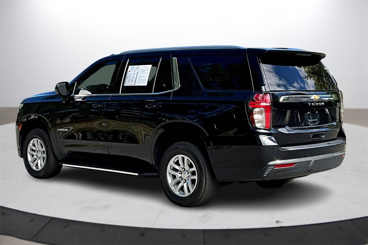 2023 Chevrolet Tahoe LS photo 3