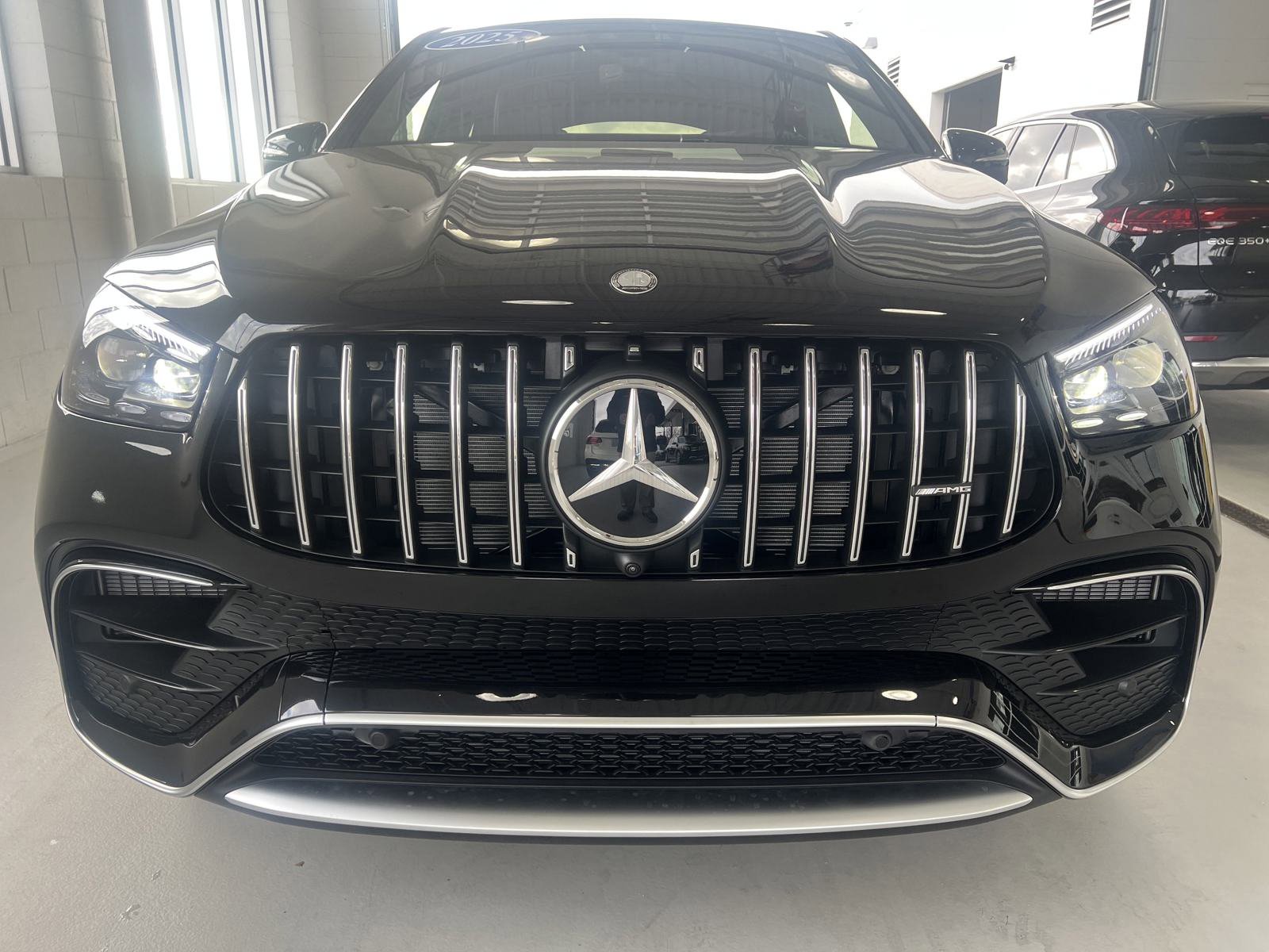 2025 Mercedes Benz GLE AMG 63 S photo 4