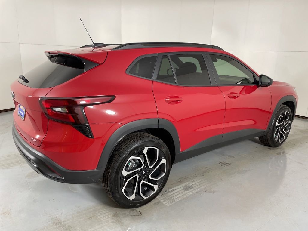 2026 Chevrolet Trax photo 9