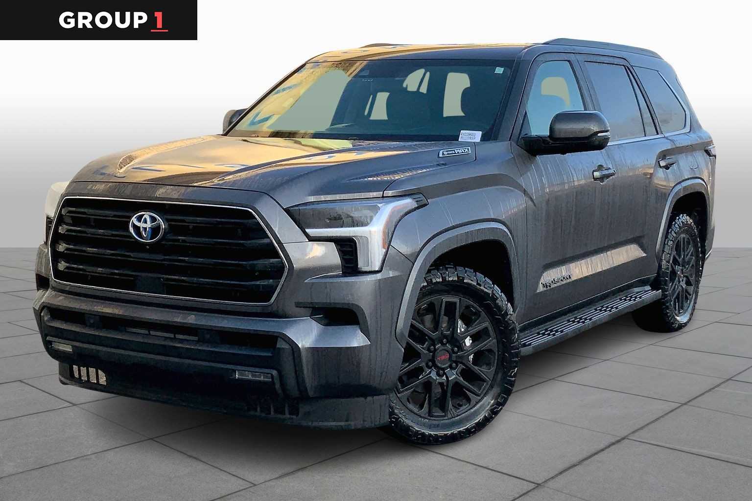 2024 Toyota Sequoia SR5's photo