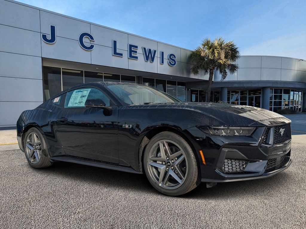 2025 Ford Mustang GT Premium's photo