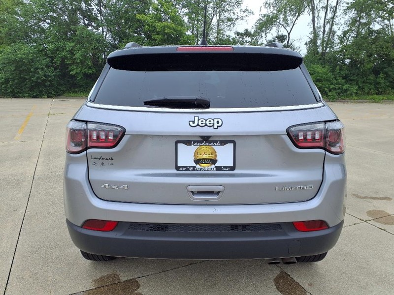 2022 Jeep Compass Limited photo 23