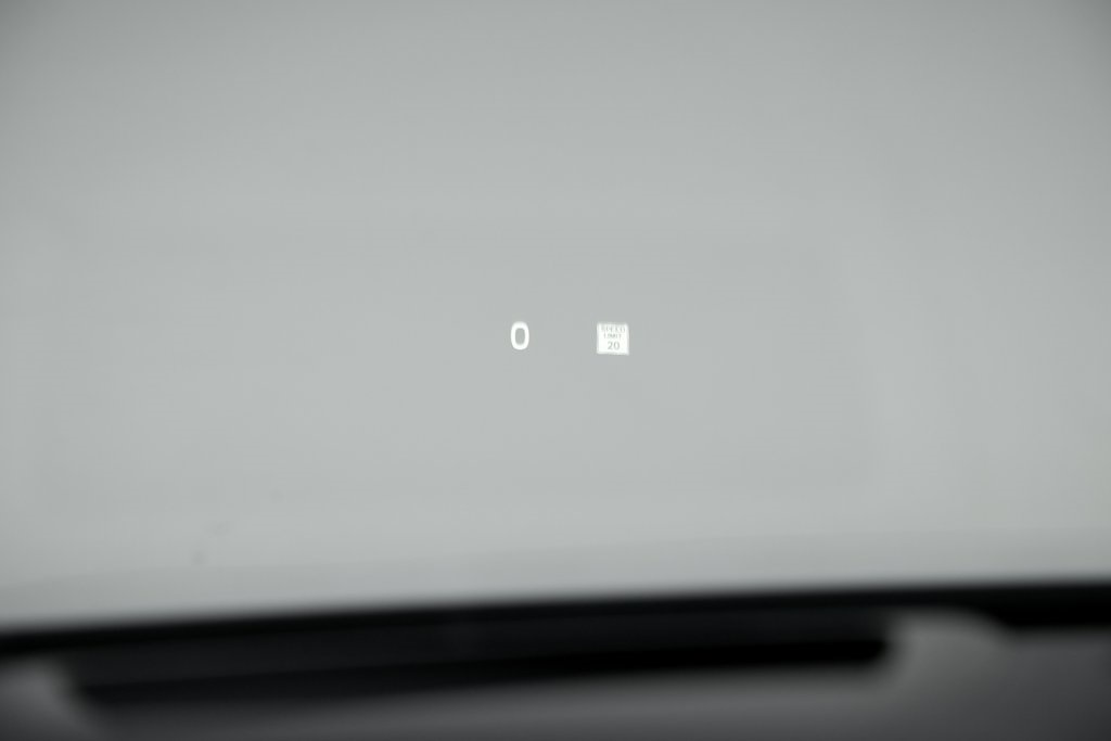 2026 VOLVO V60CC - Image 11