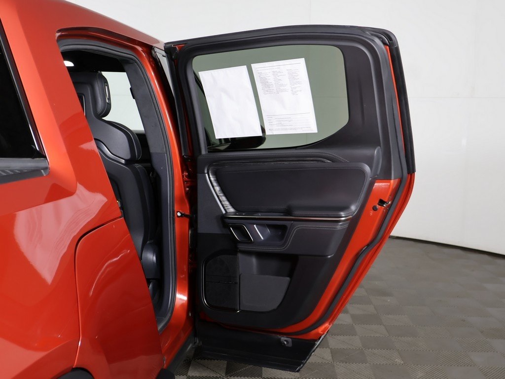 2022 Rivian R1T Adventure photo 17