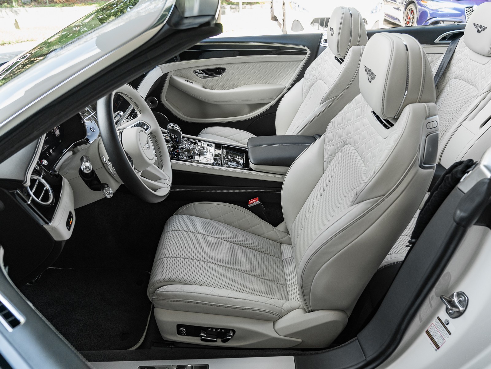 2022 Bentley Continental GTC Speed photo 31