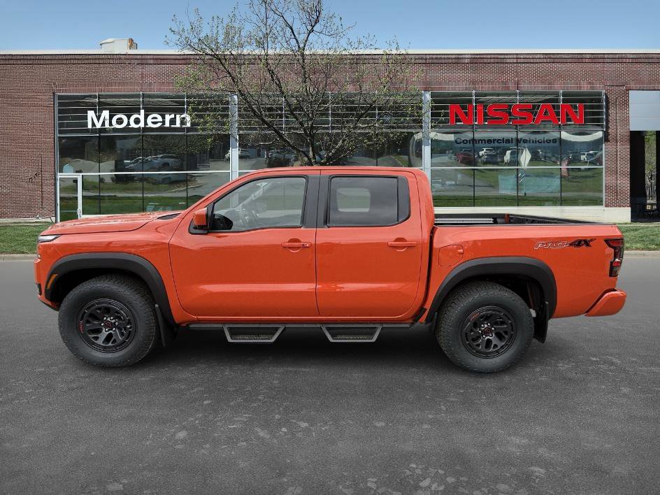 2025 Nissan Frontier PRO-4X photo 4