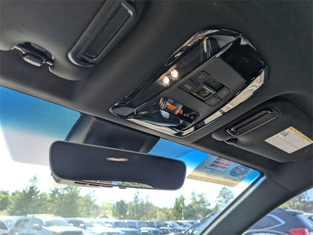 2021 Toyota Venza XLE photo 22