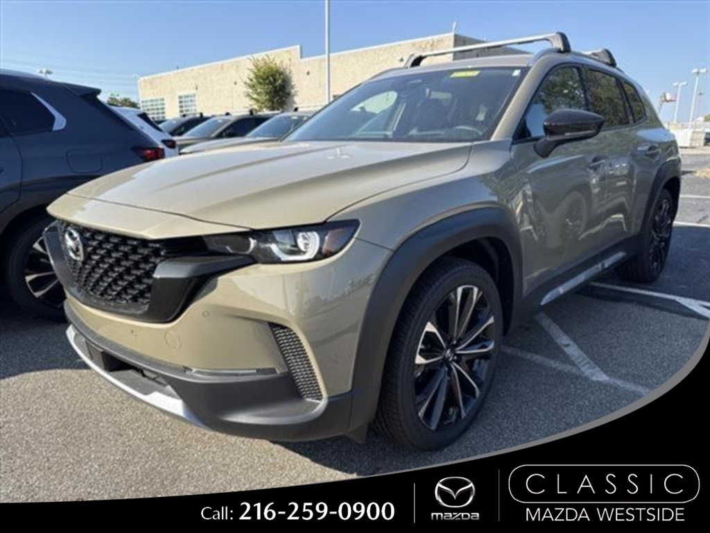 2025 Mazda CX-50 Premium Plus's photo