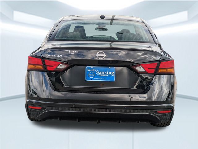 2025 Nissan Altima 2.5 SV photo 3