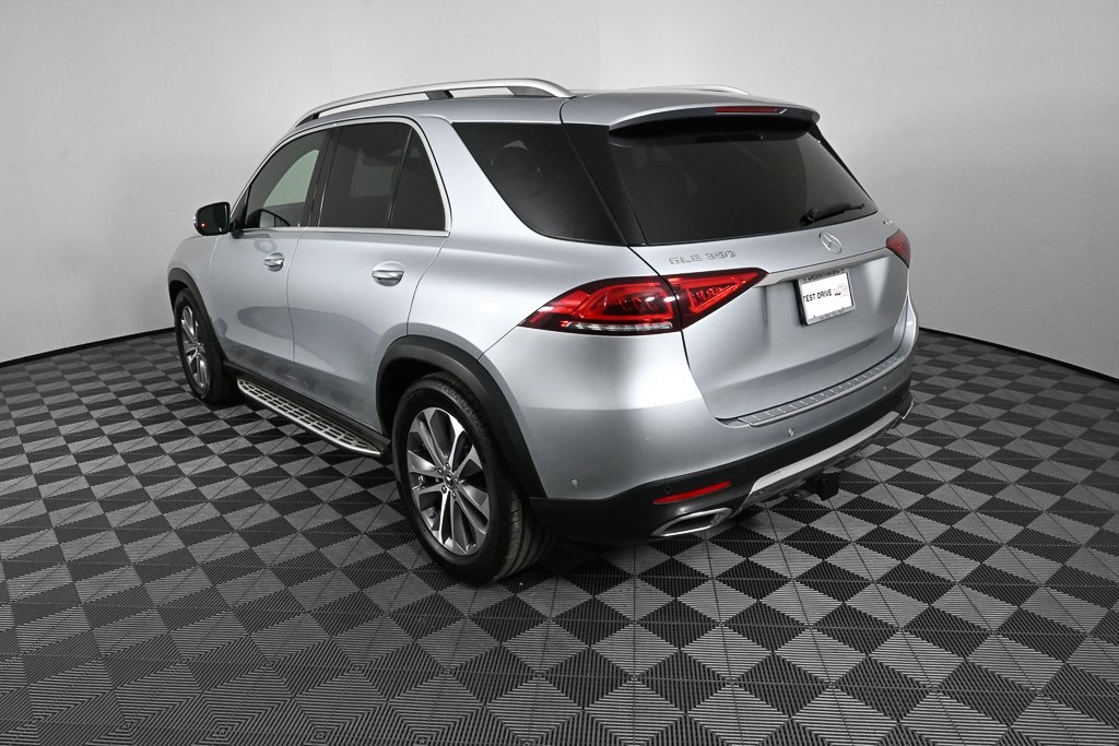 2022 Mercedes Benz GLE 350 4MATIC photo 4
