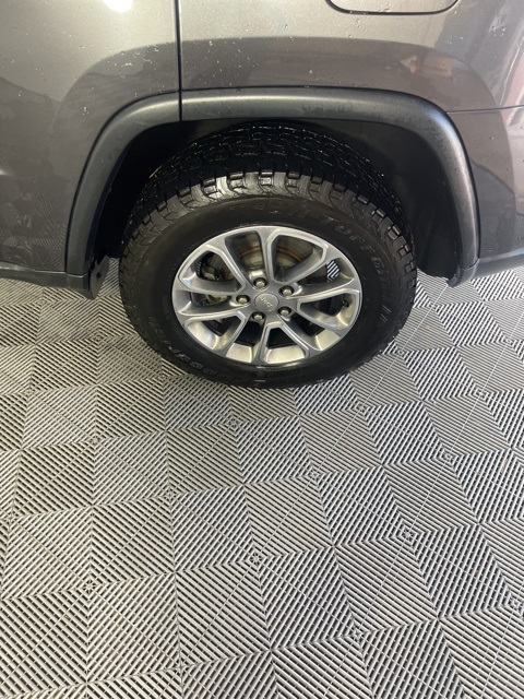 2015 Jeep Grand Cherokee Limited photo 12