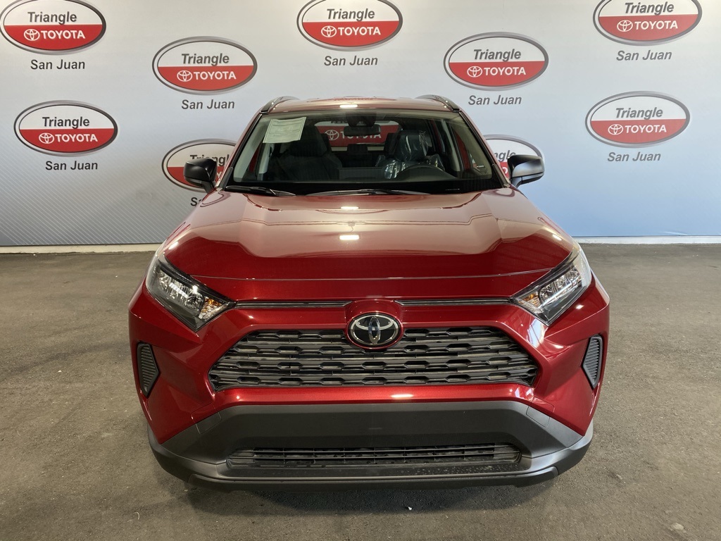 2025 Toyota RAV4 LE photo 2