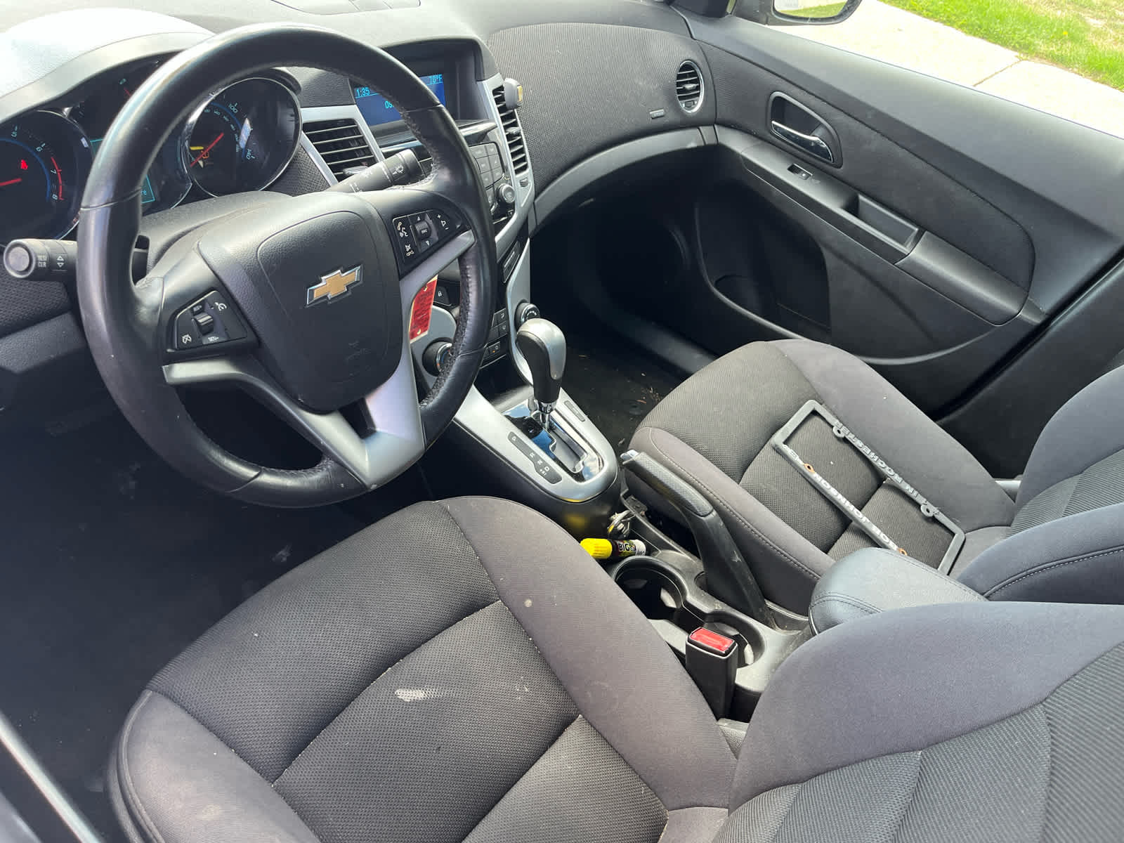 2012 Chevrolet Cruze photo 4