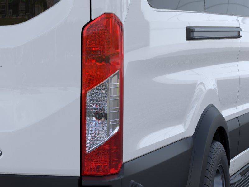 2025 Ford Transit Passenger Van XLT photo 3