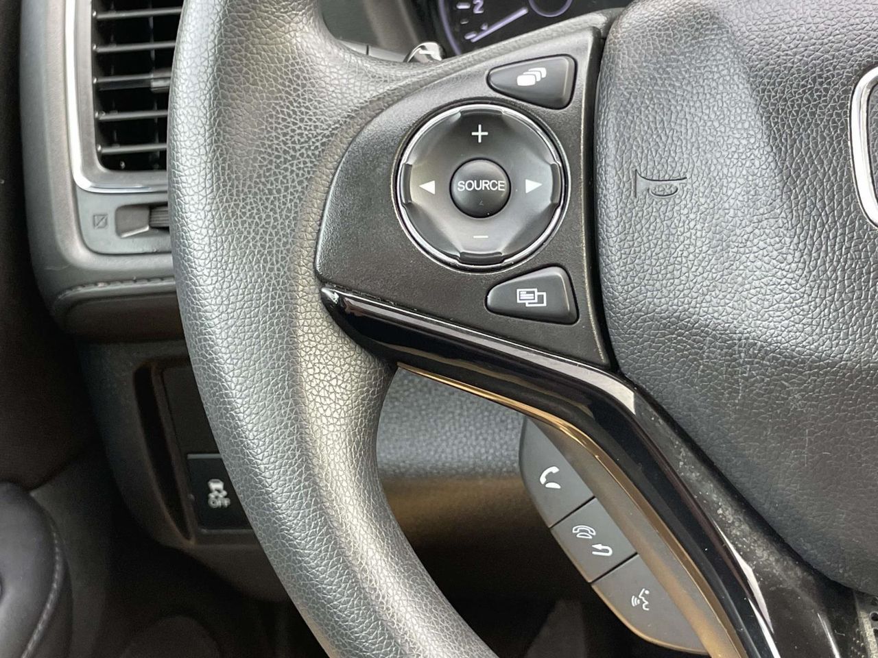 2018 Honda HR-V EX photo 19