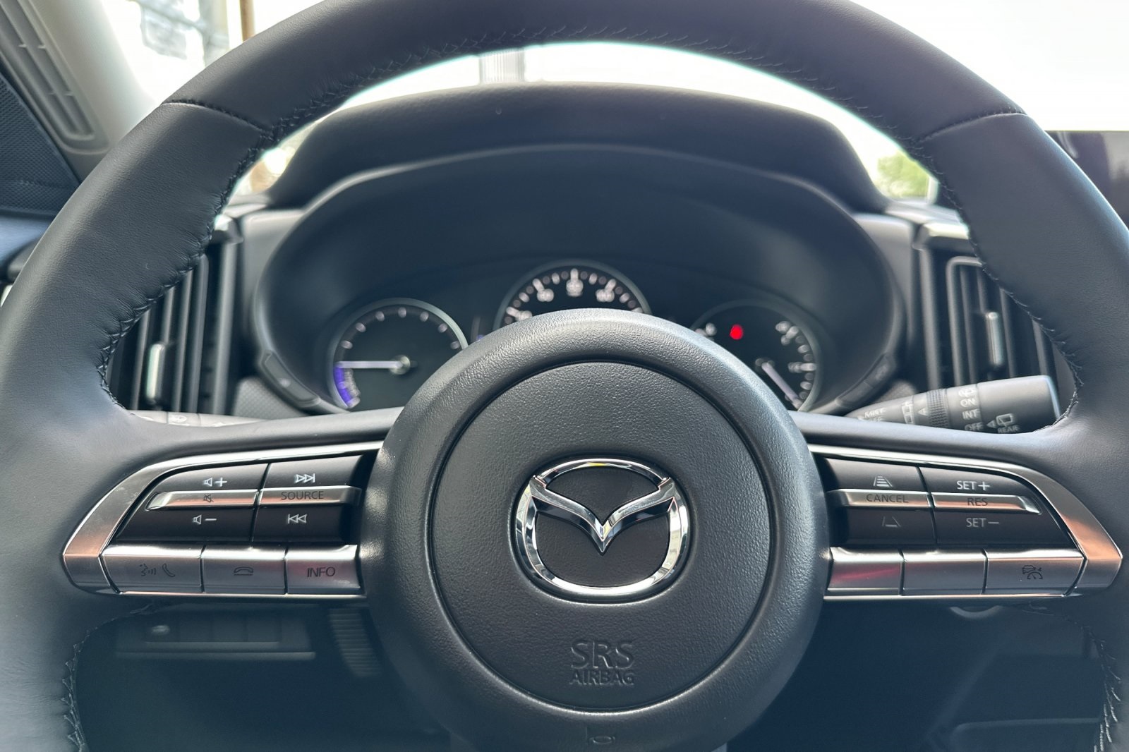 2025 Mazda CX-50 Preferred photo 22