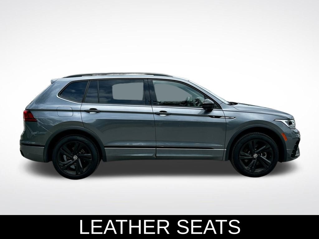 2024 Volkswagen Tiguan SE R-Line Black photo 8