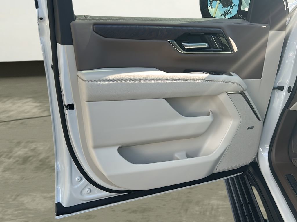 2025 Gmc Yukon XL Denali photo 9