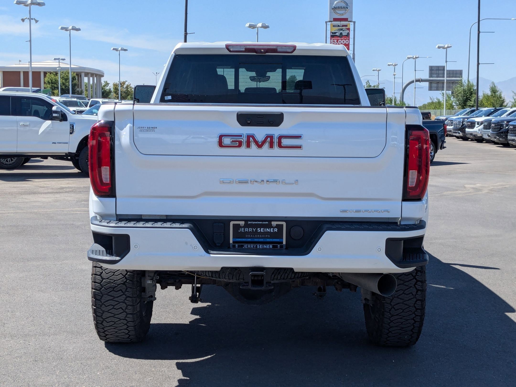 2020 Gmc Sierra 3500 HD Denali photo 3