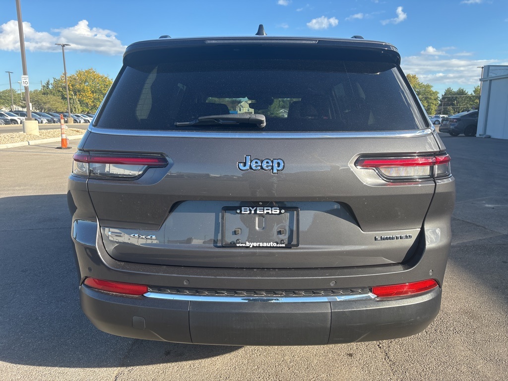 2022 Jeep Grand Cherokee Limited photo 3