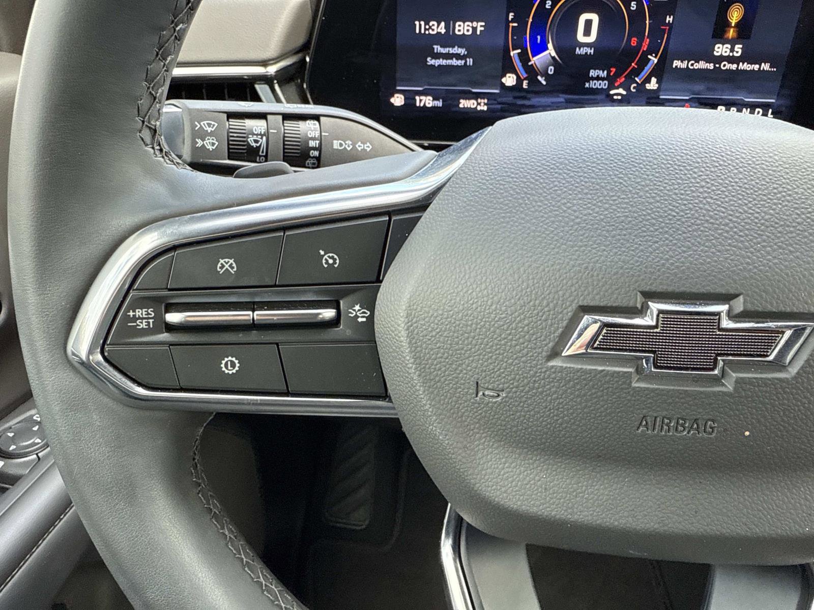 2025 Chevrolet Tahoe Z71 photo 14