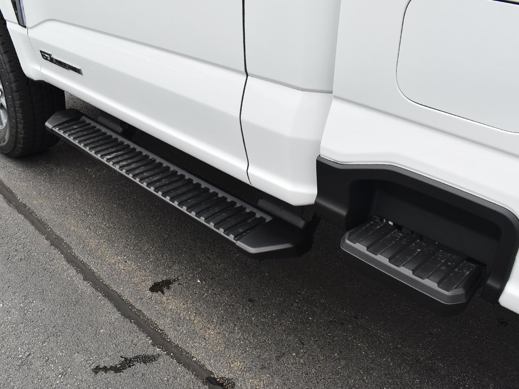 2025 Ford F-350 XLT photo 14