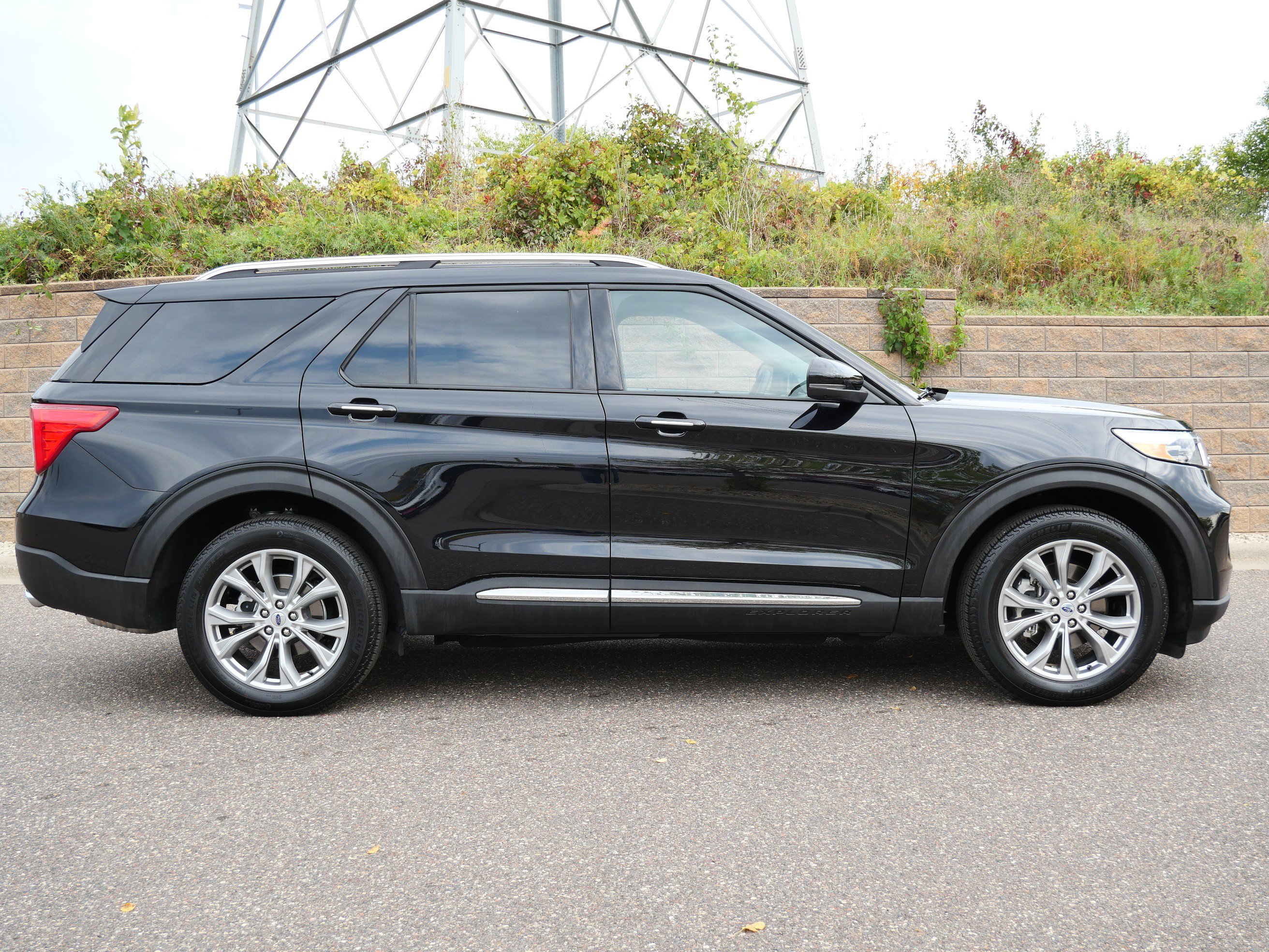 Certified 2023 Ford Explorer Limited with VIN 1FMSK8FH5PGB46678 for sale in Eden Prairie, Minnesota