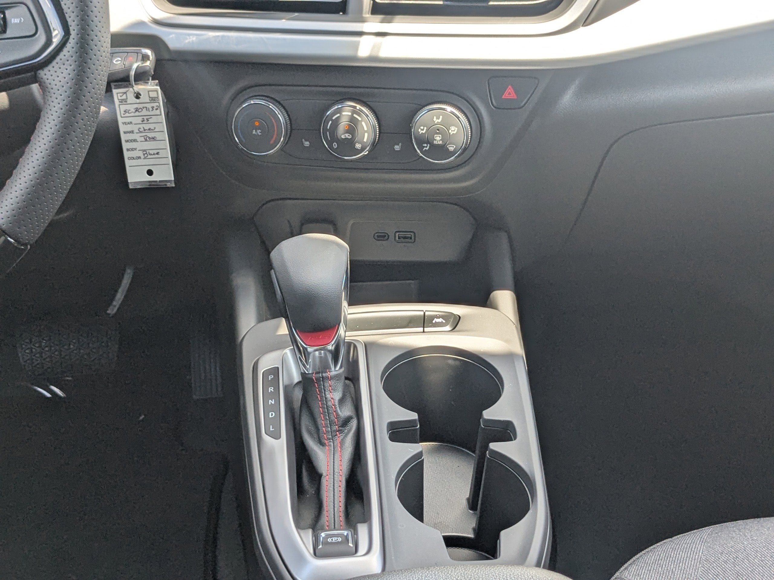 2025 Chevrolet Trax photo 19