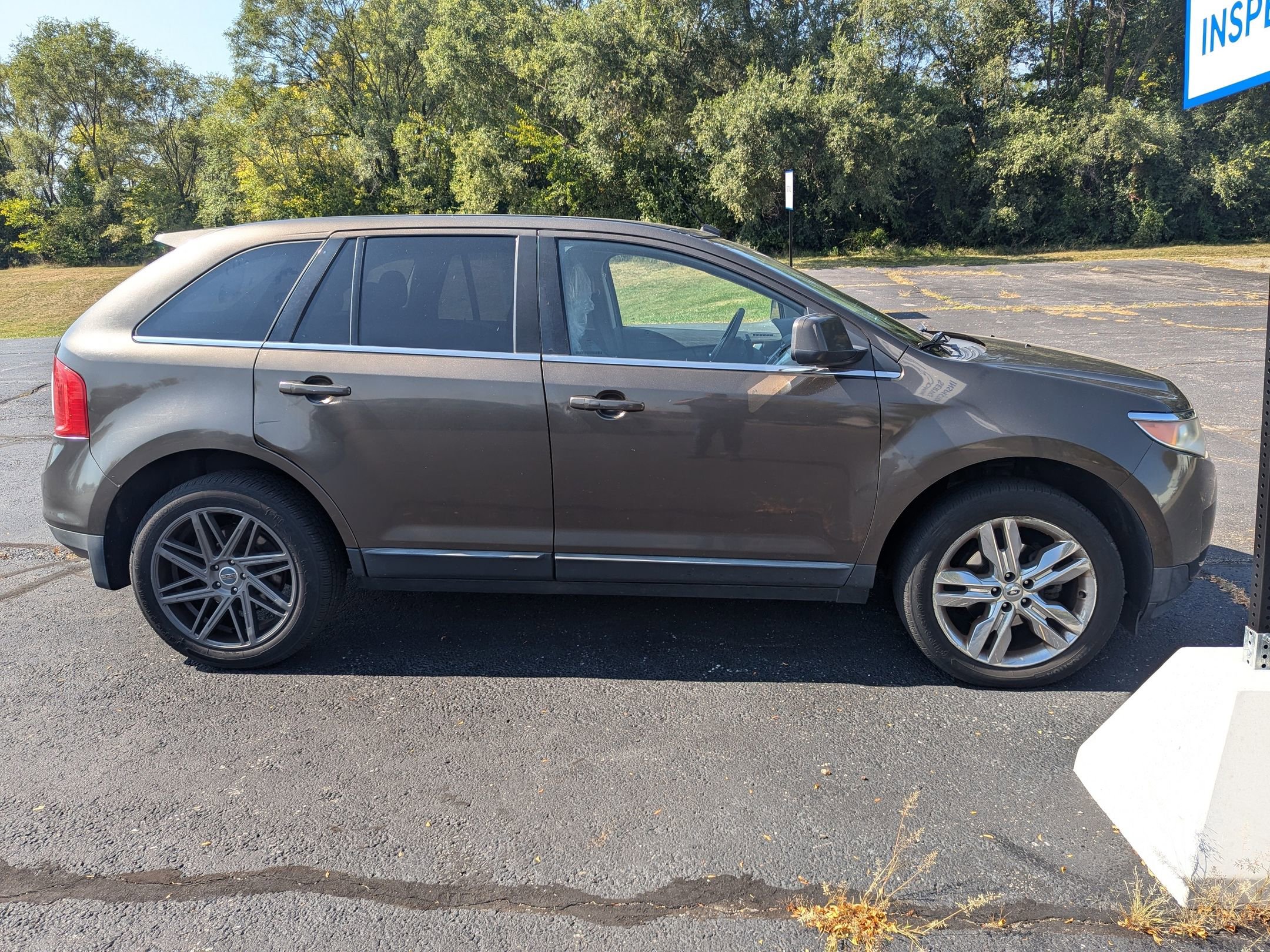 2011 Ford Edge Limited photo 6