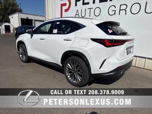 2026 Lexus NX 350h Luxury AWD photo 4