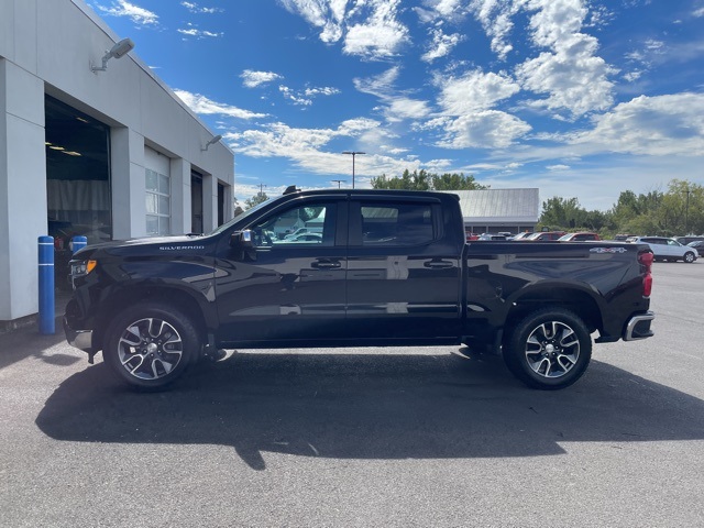2023 Chevrolet Silverado 1500 LT photo 4