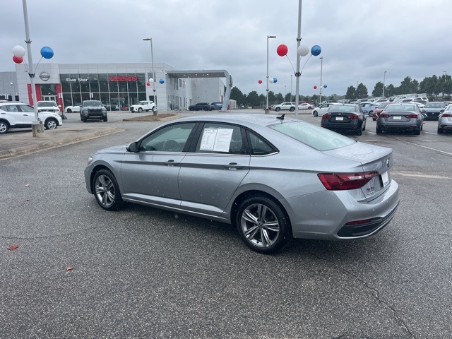 2024 Volkswagen Jetta 1.5T SE photo 3