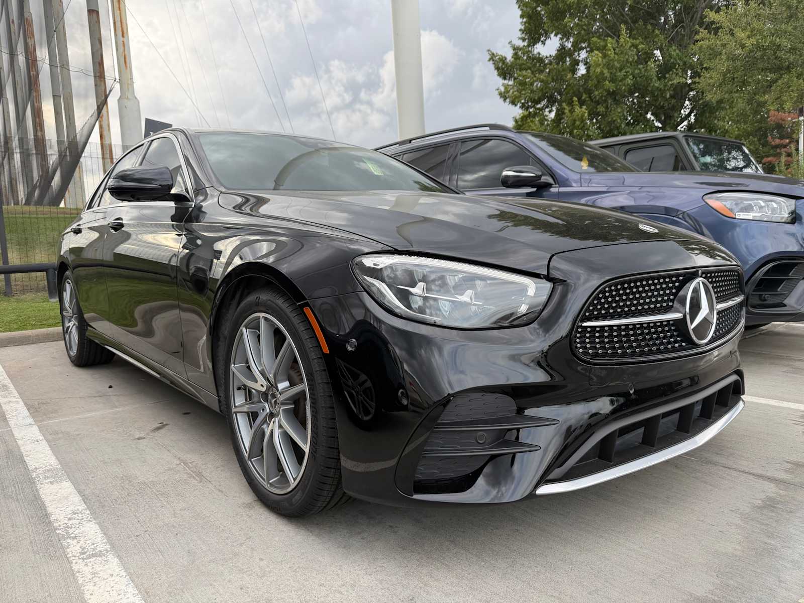 2022 Mercedes Benz E 350 photo 2