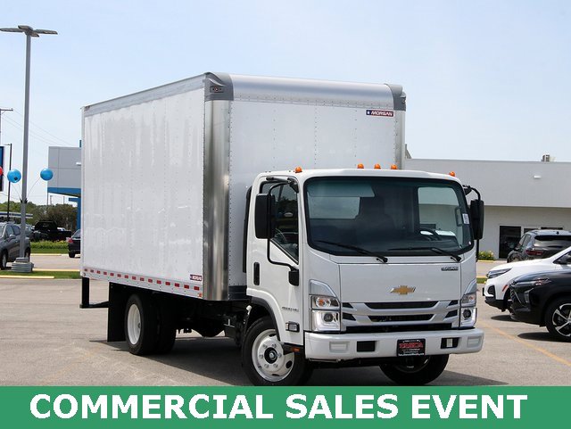 2024 Chevrolet Low Cab Forward Base's photo