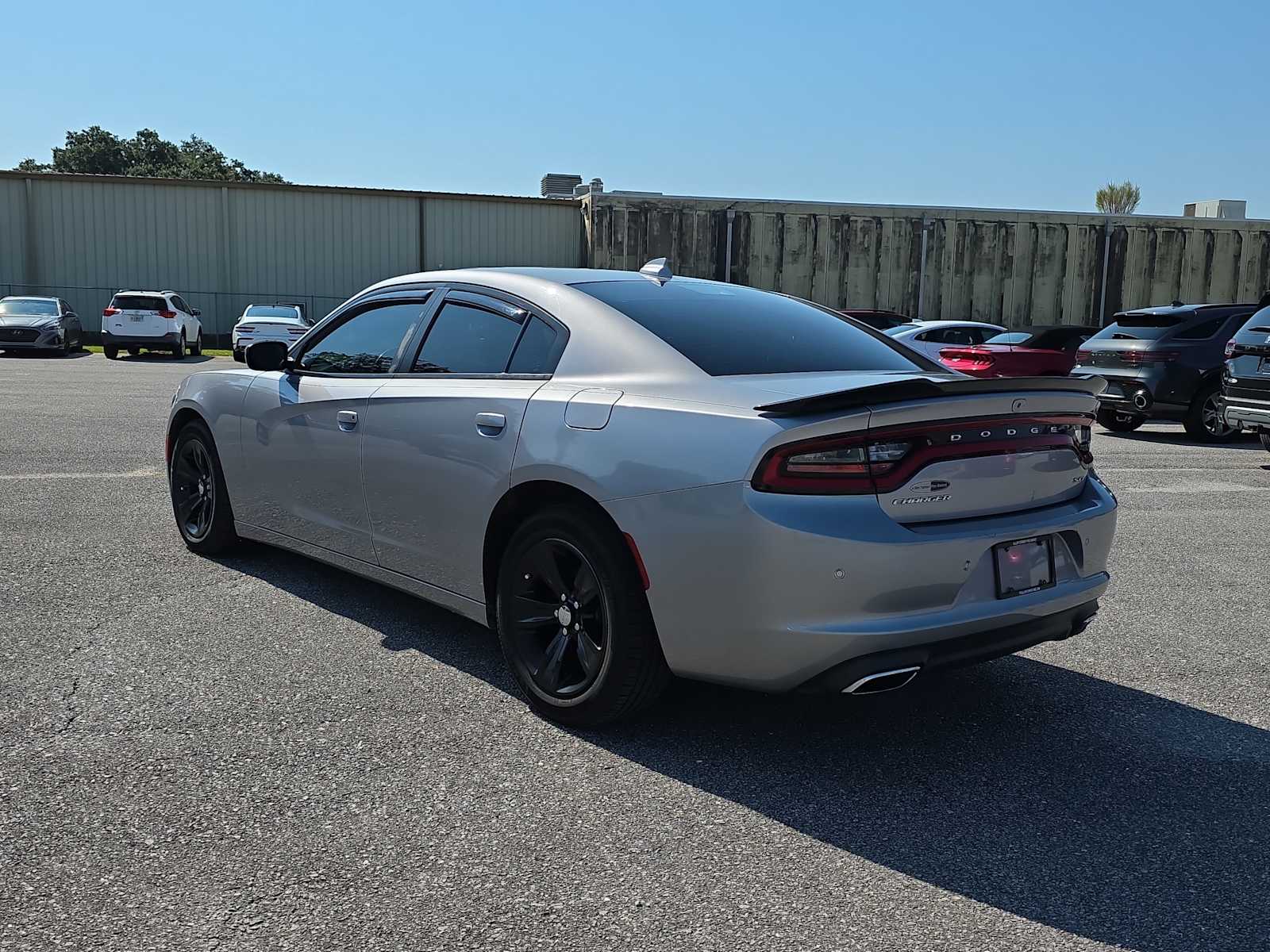 2018 Dodge Charger SXT Plus photo 5