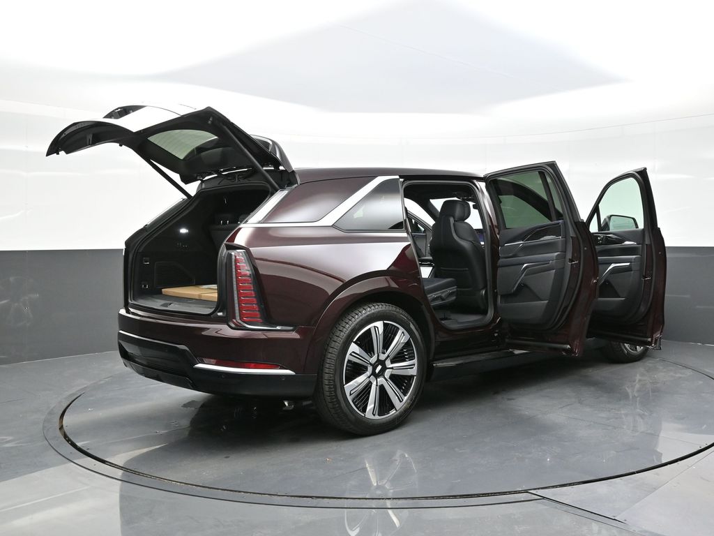 2026 Cadillac Escalade IQ Luxury photo 29