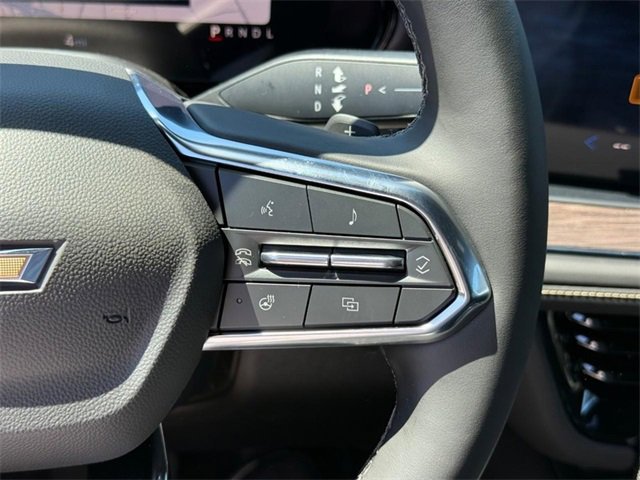 2025 Chevrolet Suburban Premier photo 17