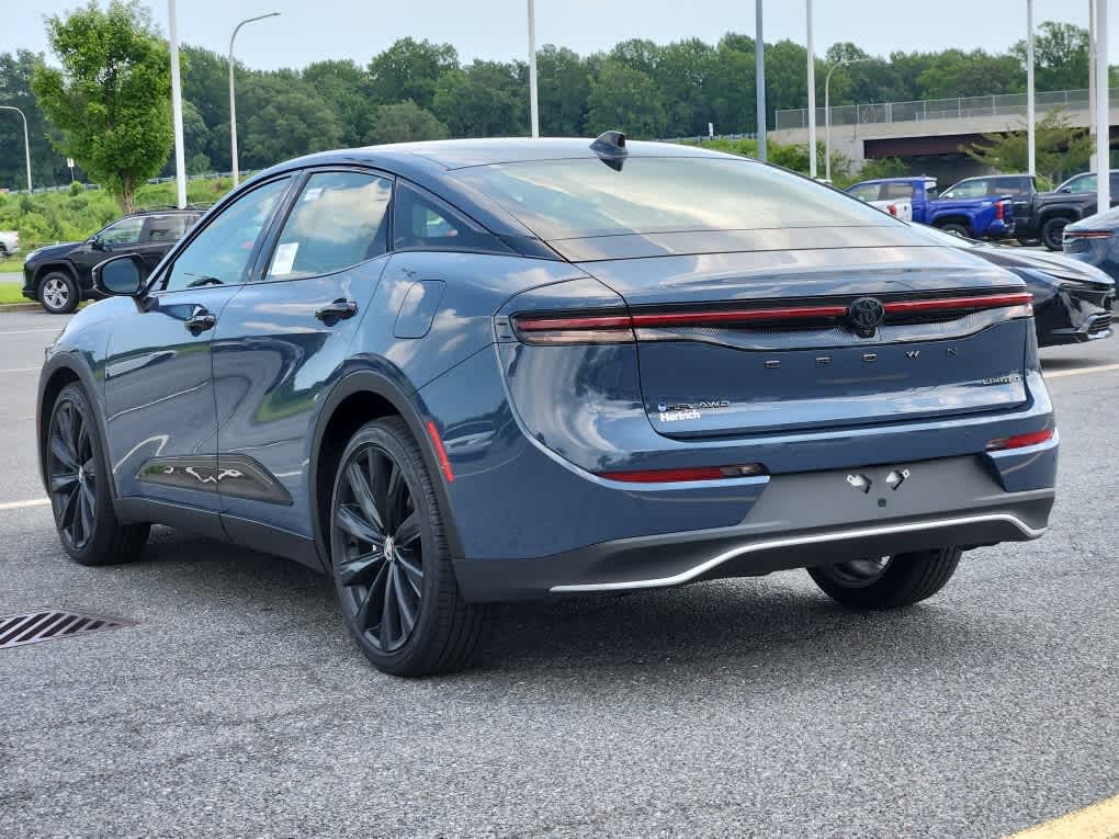 2026 Toyota Crown photo 4