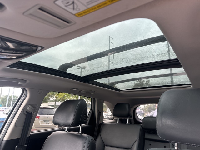 2017 Kia Sorento SX Limited photo 14
