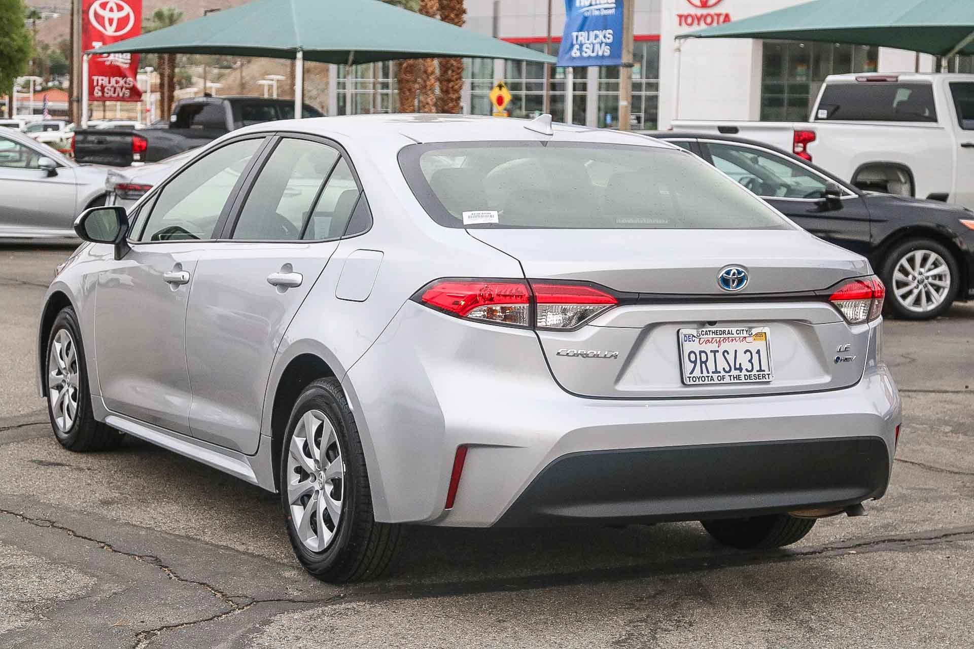 2025 Toyota Corolla Hybrid LE photo 8