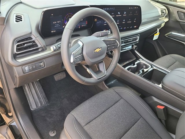 2026 Chevrolet Traverse photo 11