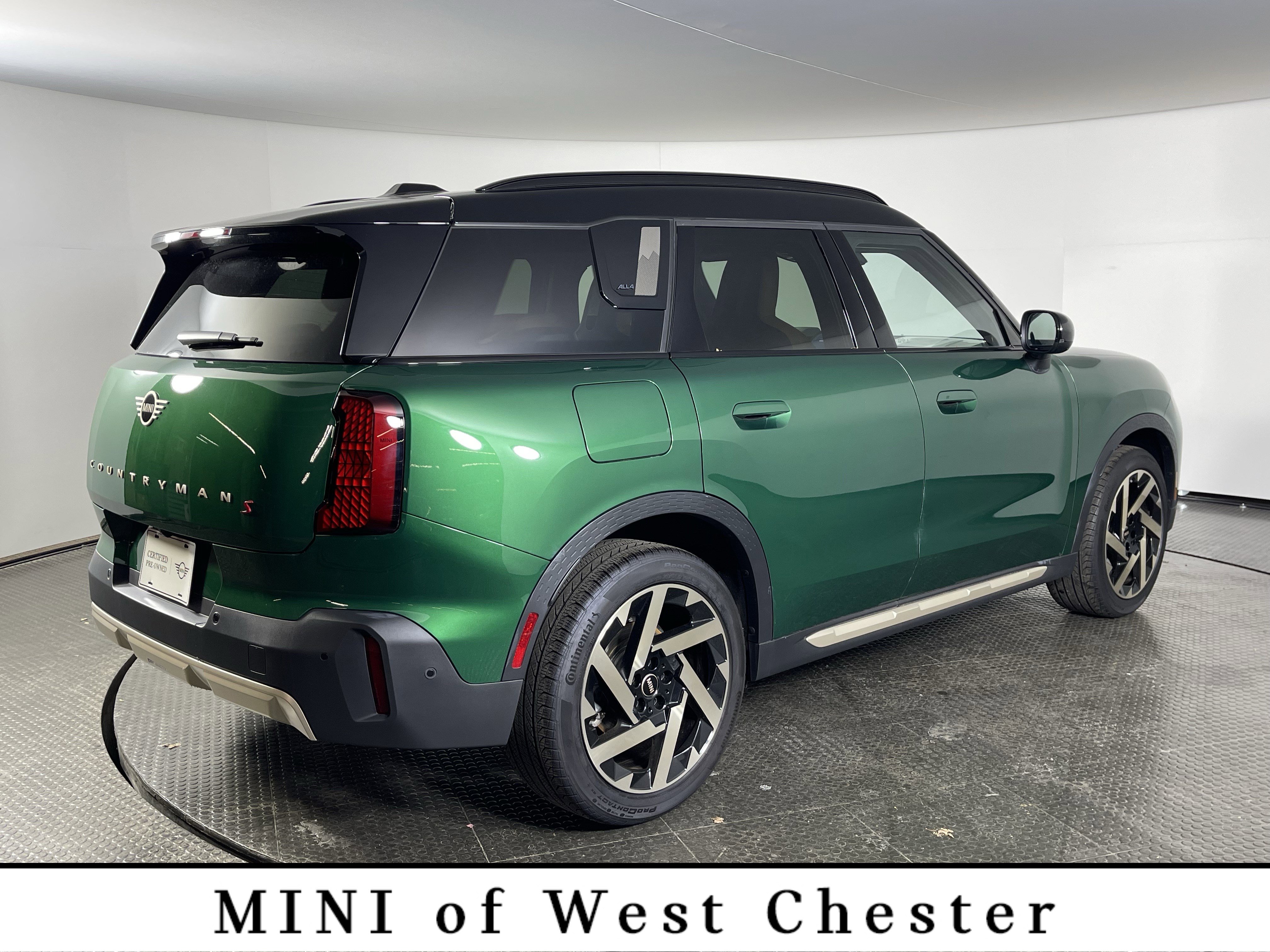 2025 MINI Countryman S's photo