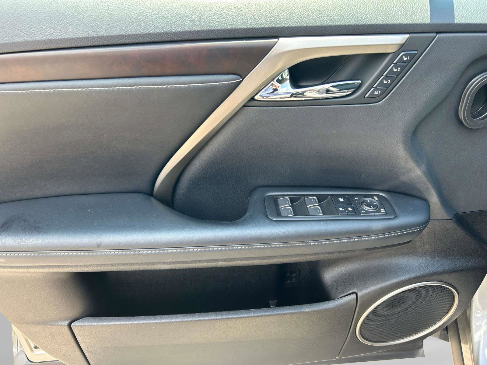2022 Lexus RX 350 photo 19