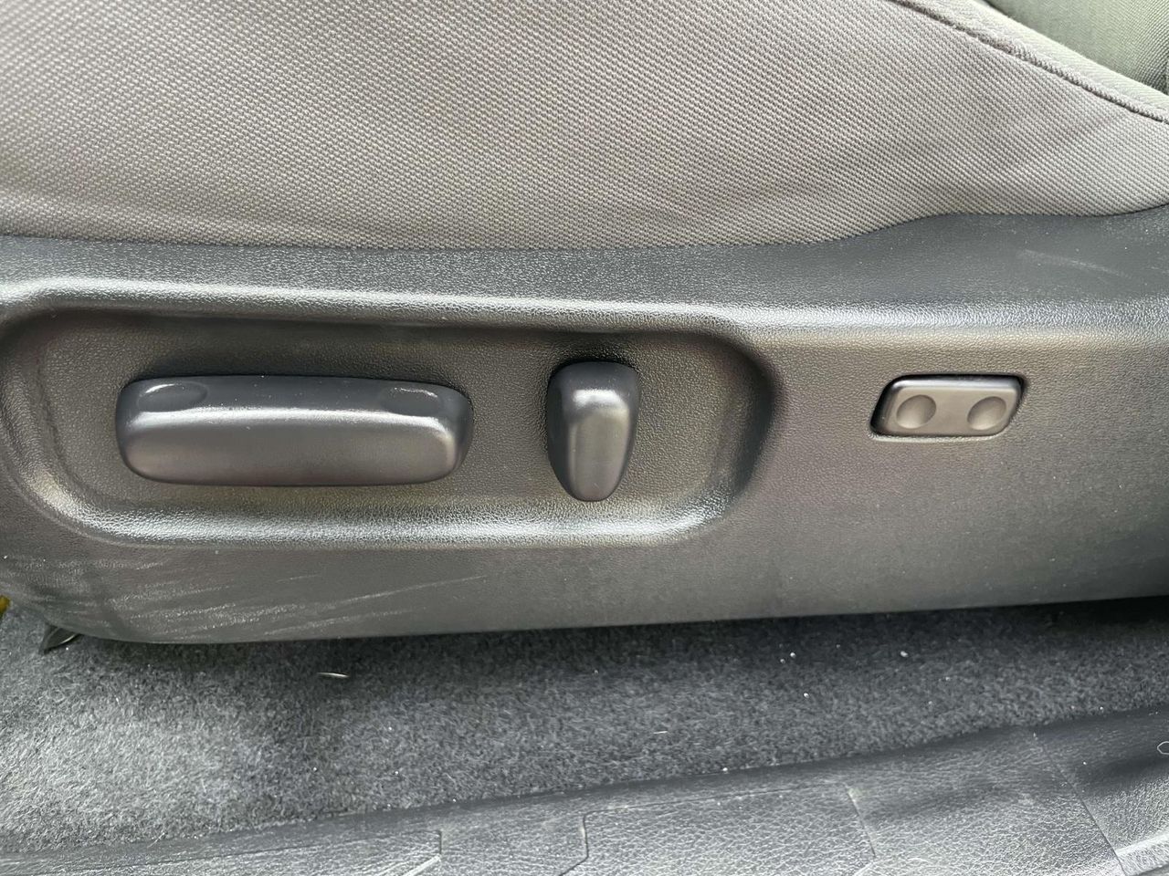2022 Toyota Tacoma SR5 V6 photo 14