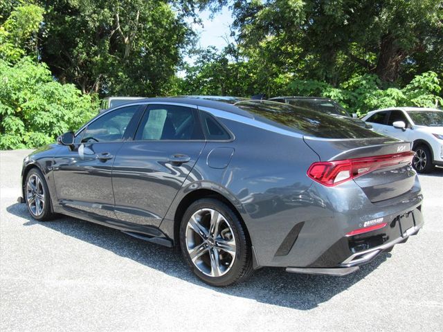 2022 Kia K5 EX photo 4
