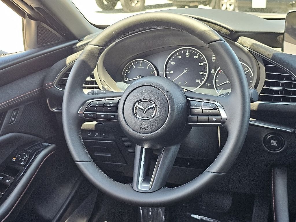 2025 Mazda Mazda3 2.5 Turbo Carbon photo 31