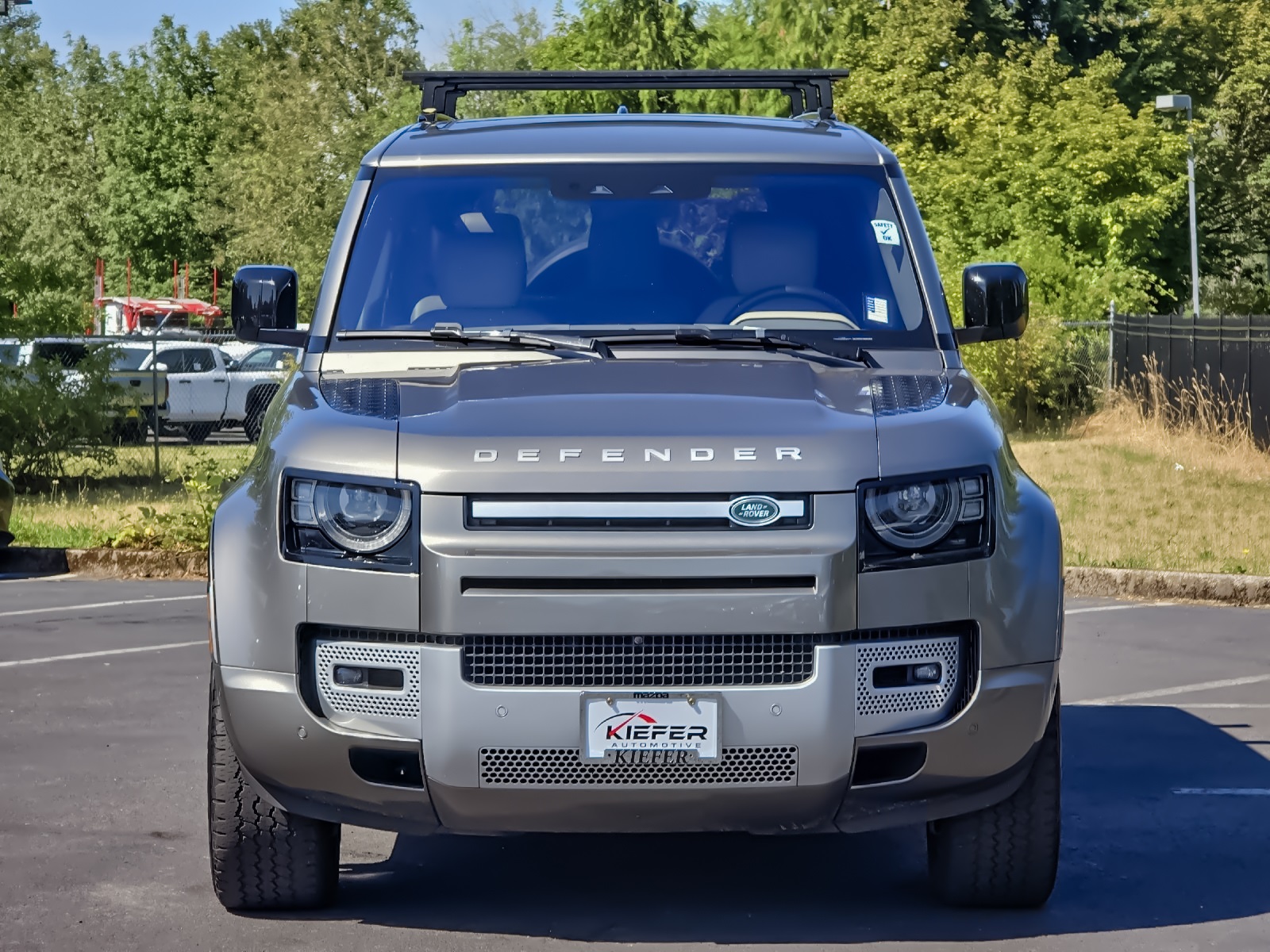 2022 Land Rover Defender 110 XS Edition photo 7