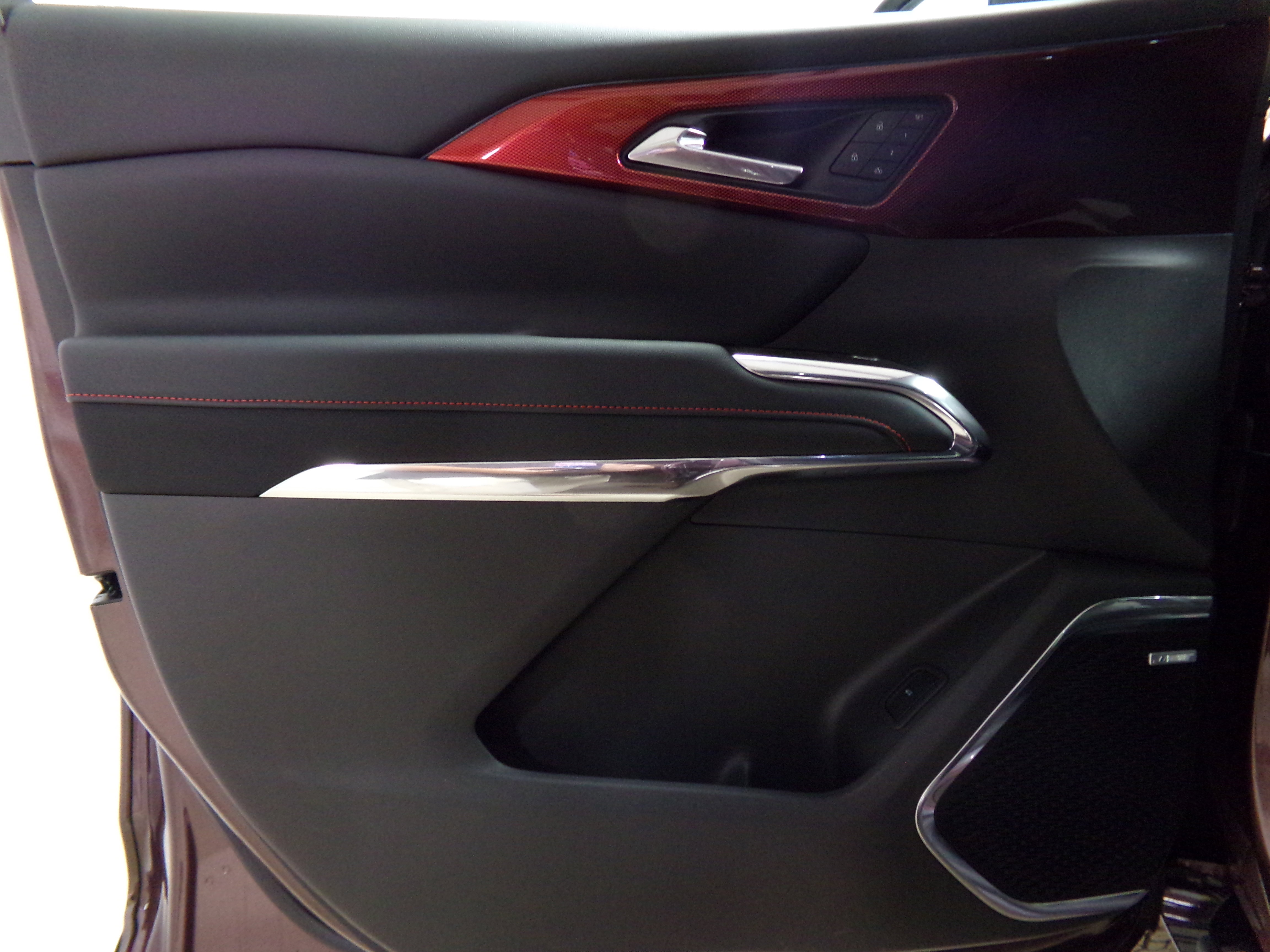 2026 Chevrolet Traverse RS photo 10