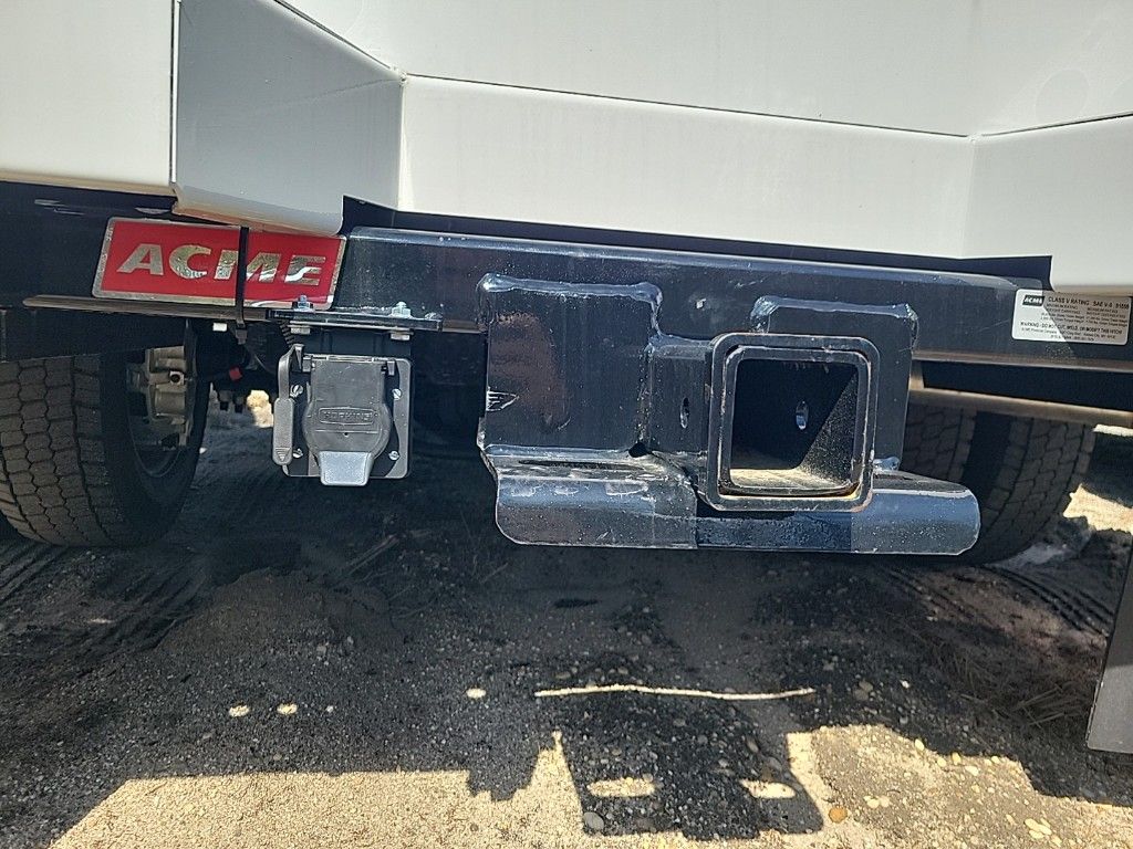 2024 Ford F-550 XL photo 4