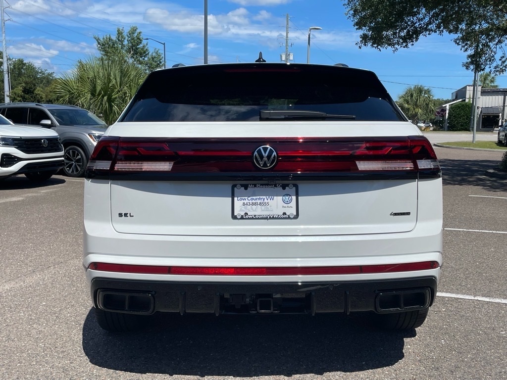 2026 Volkswagen Atlas Cross Sport SEL R-Line photo 23